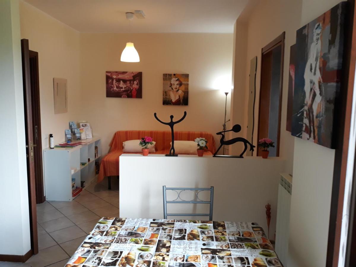 Appartamenti Bezar-One Victory Grandate Extérieur photo